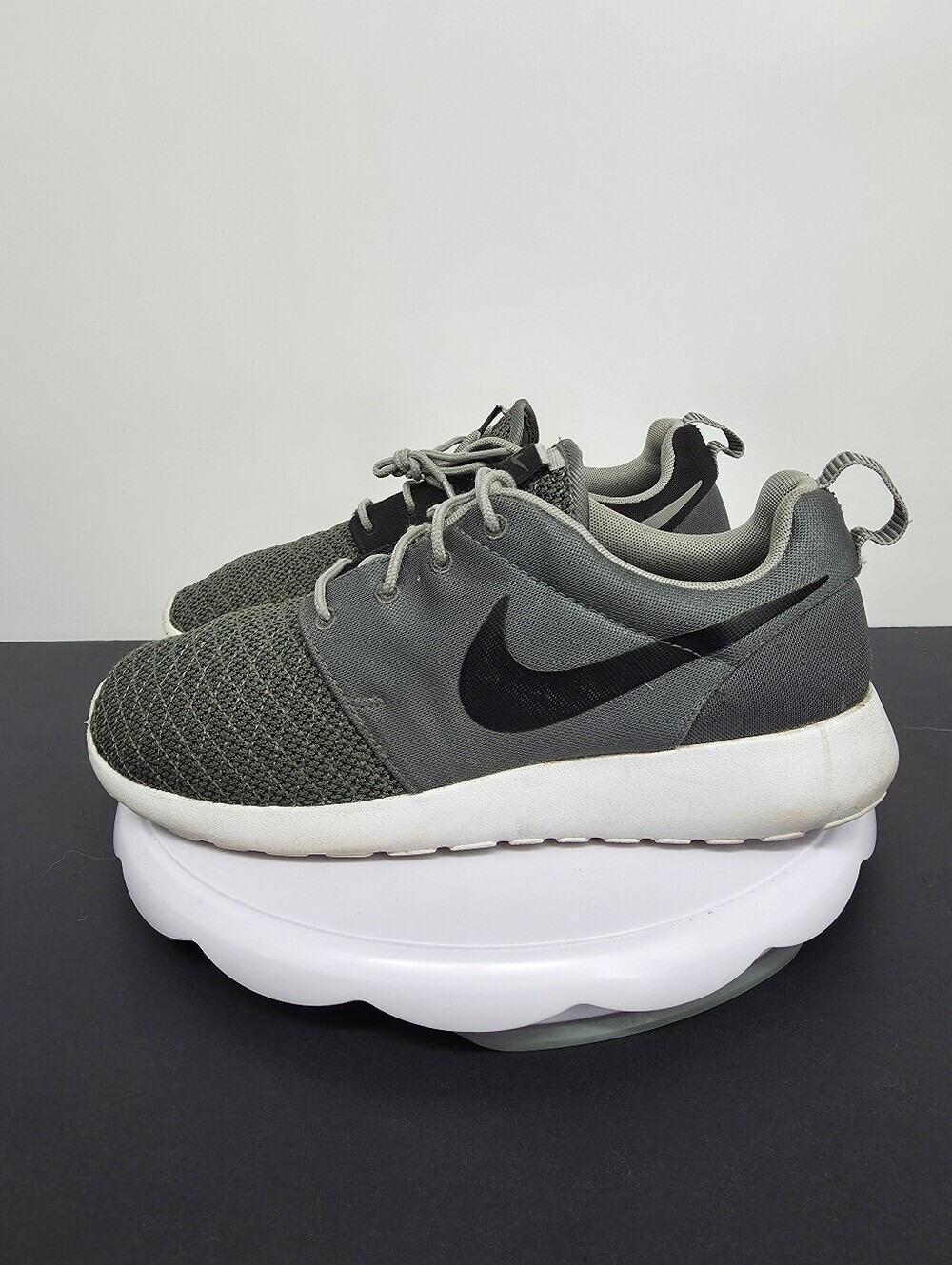 Nike Roshe Run One Premium Green Cargo Khaki Grey Black Casual Sneakers Size 8.5